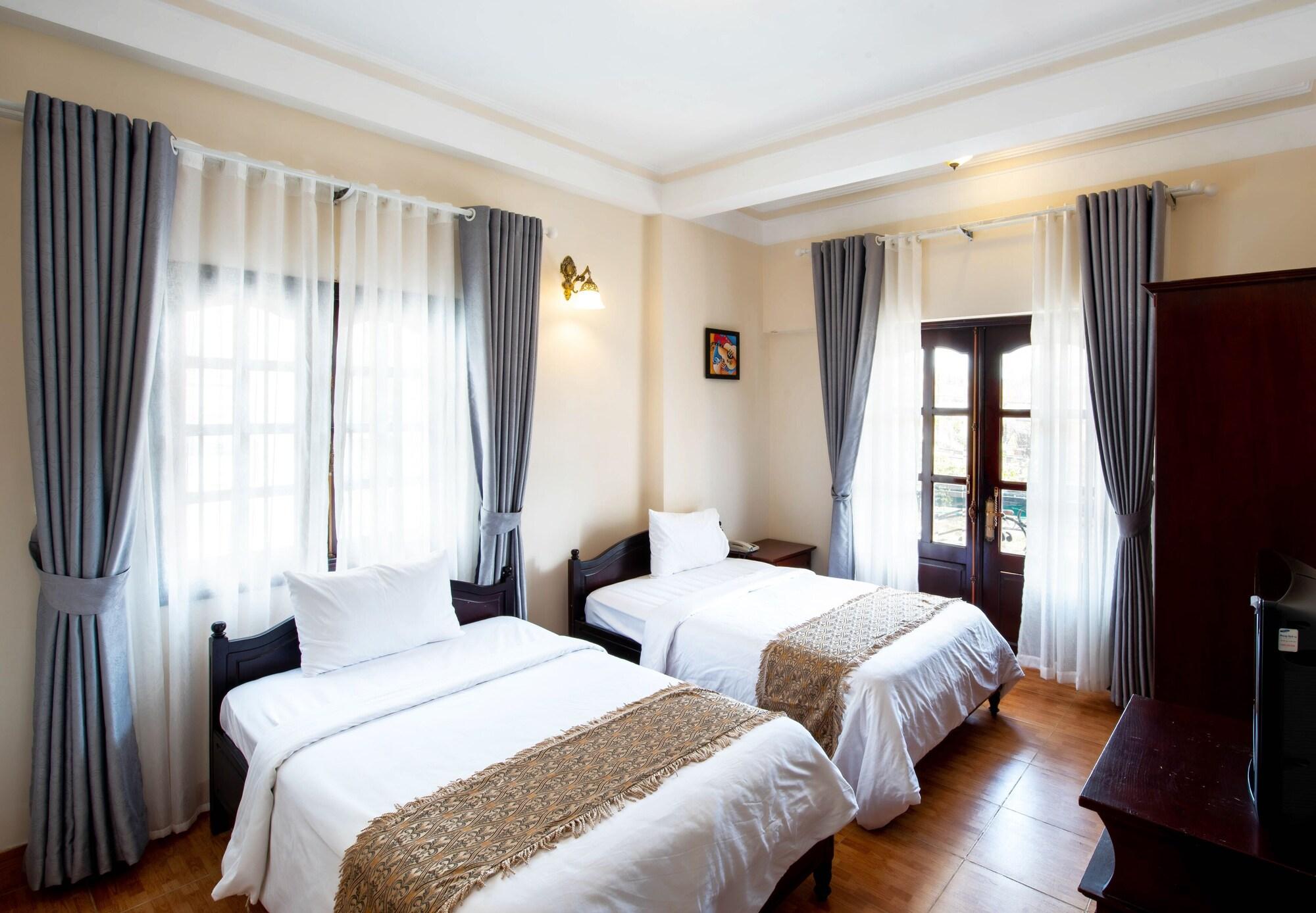 Le Petit Paris Da Lat