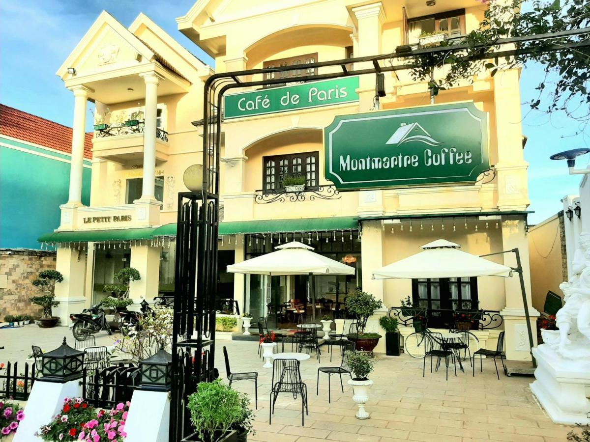 Le Petit Paris Hotel Da Lat