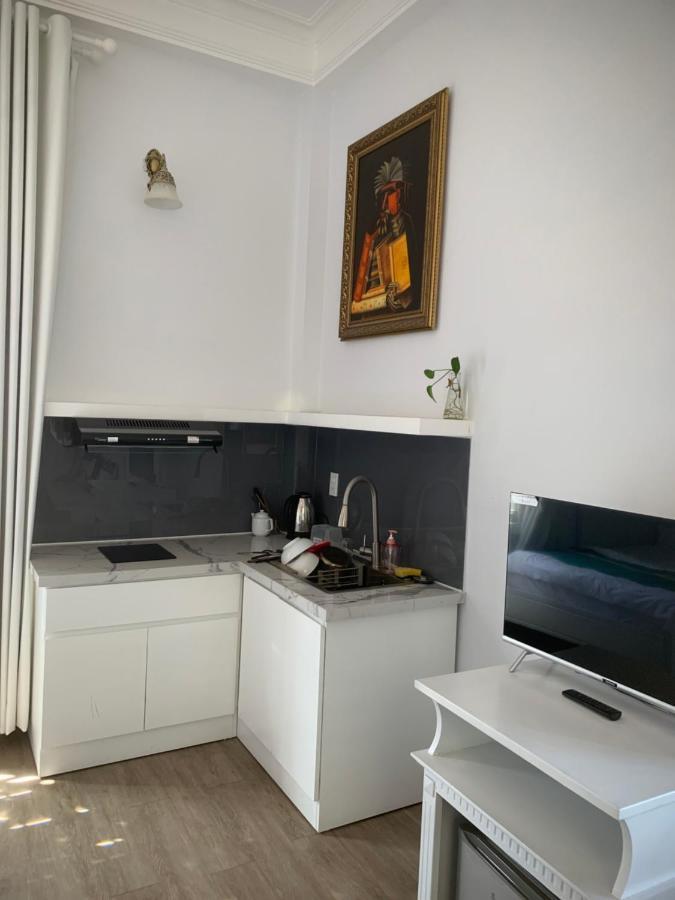 Le Petit Paris Hotel 3*
